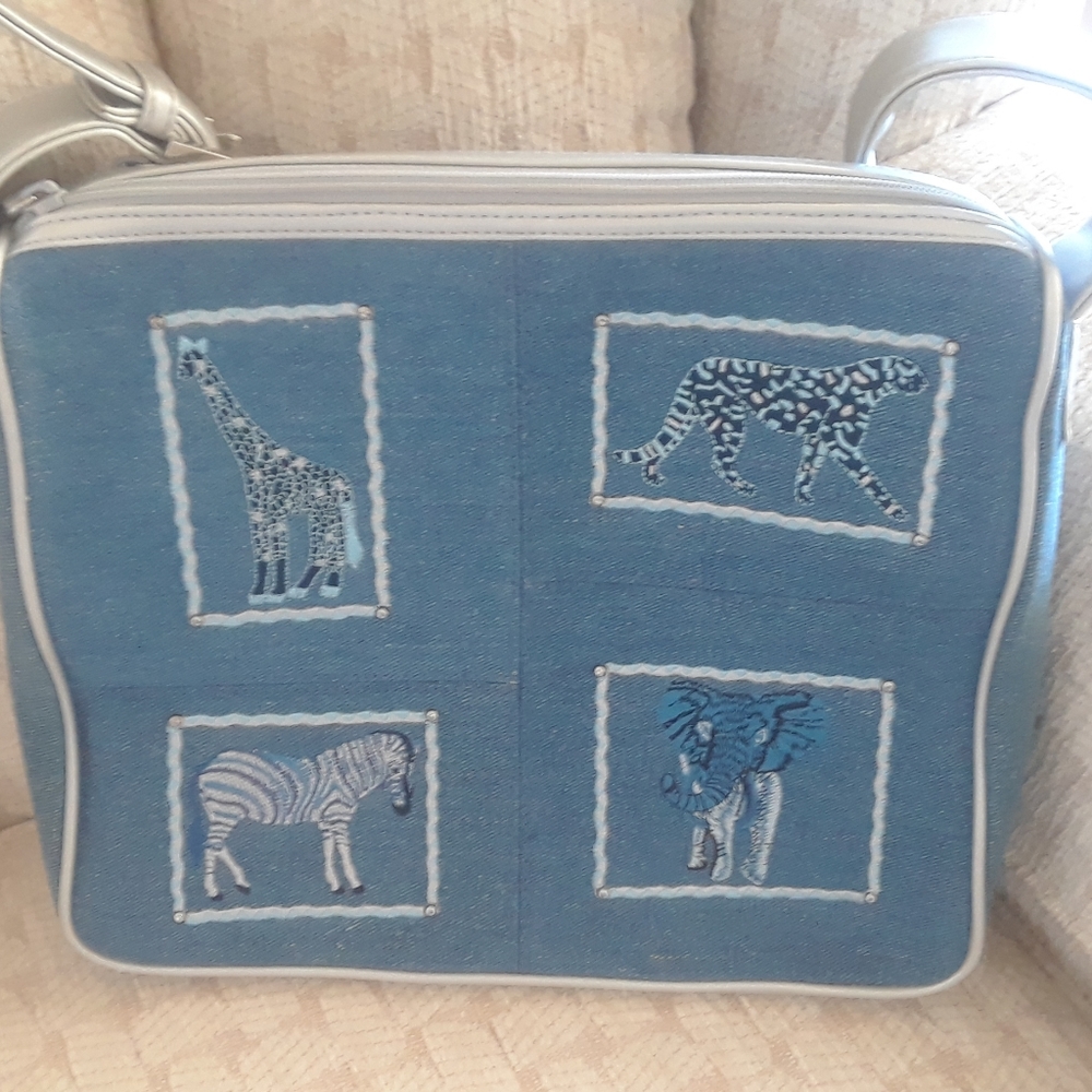 New Marlo Blue Denim Embroidered Purse w/Silver Strap